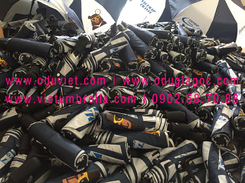 xưởng sản xuất ô dù cầm tay in logo quảng cáo